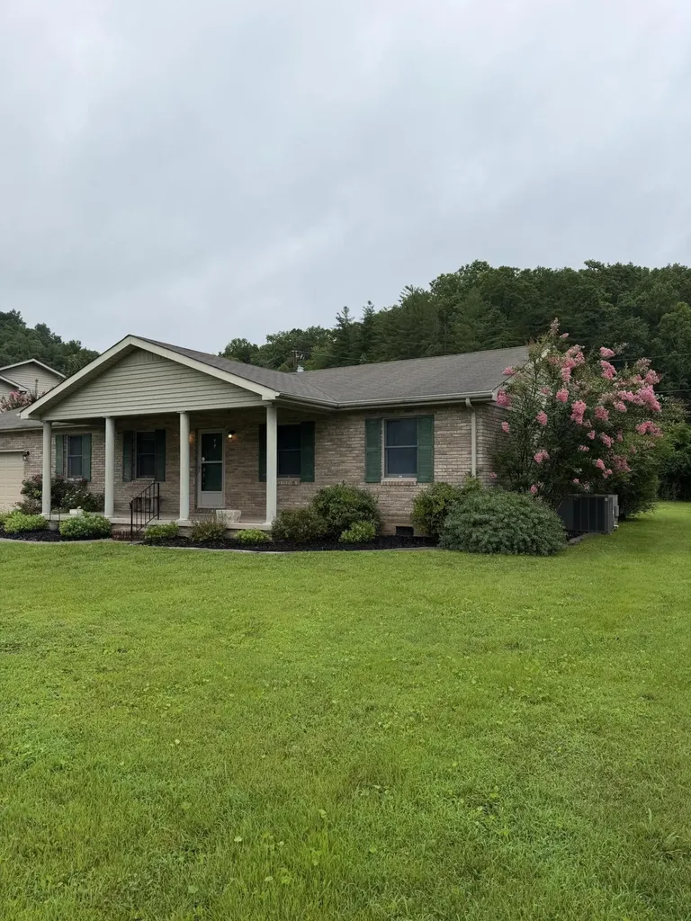 43 Brandon Lane Barbourville KY 40906