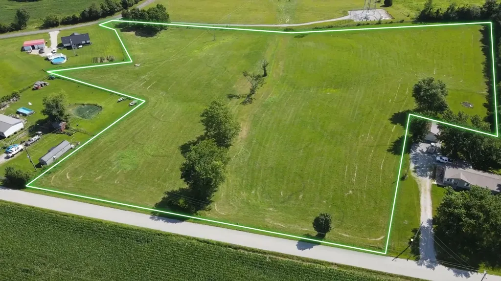 0000 Harmony Grove Road Hopkinsville KY 42240