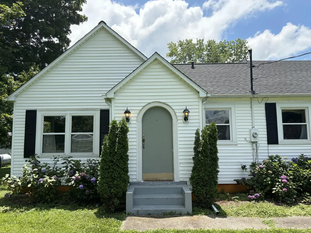 1674 W Us-60 Highway Ledbetter KY 42058