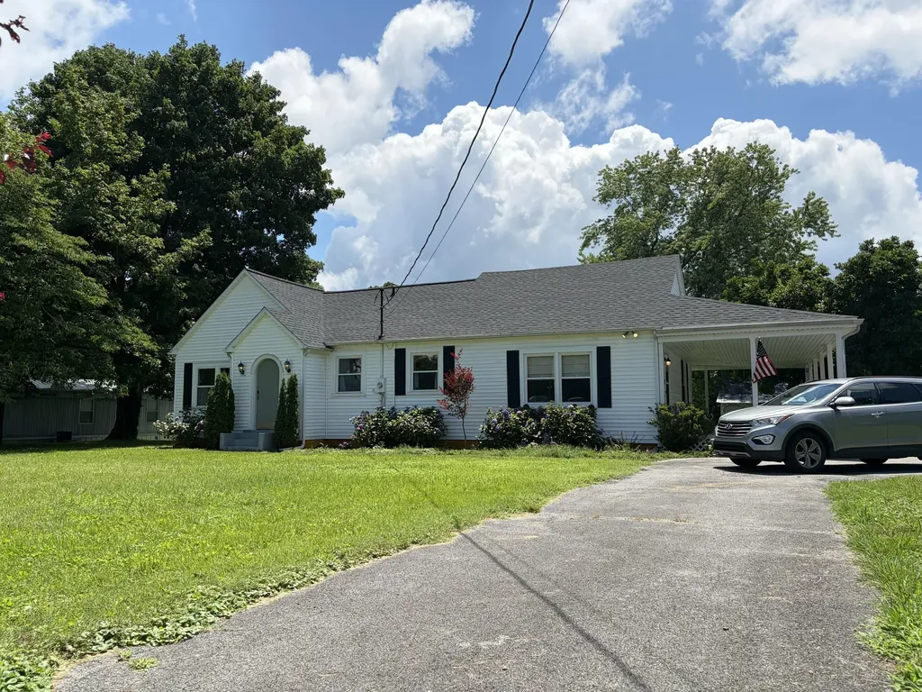 1674 W Us-60 Highway Ledbetter KY 42058