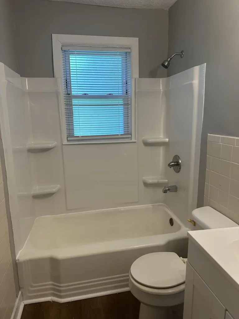 148 Fairlawn Avenue Lexington KY 40505