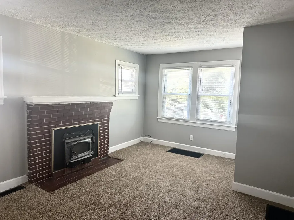 148 Fairlawn Avenue Lexington KY 40505