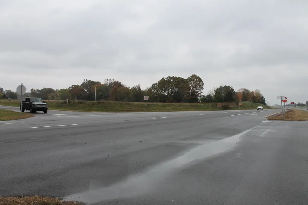0000 0 Us Highway 68 Highway Cadiz KY 42211