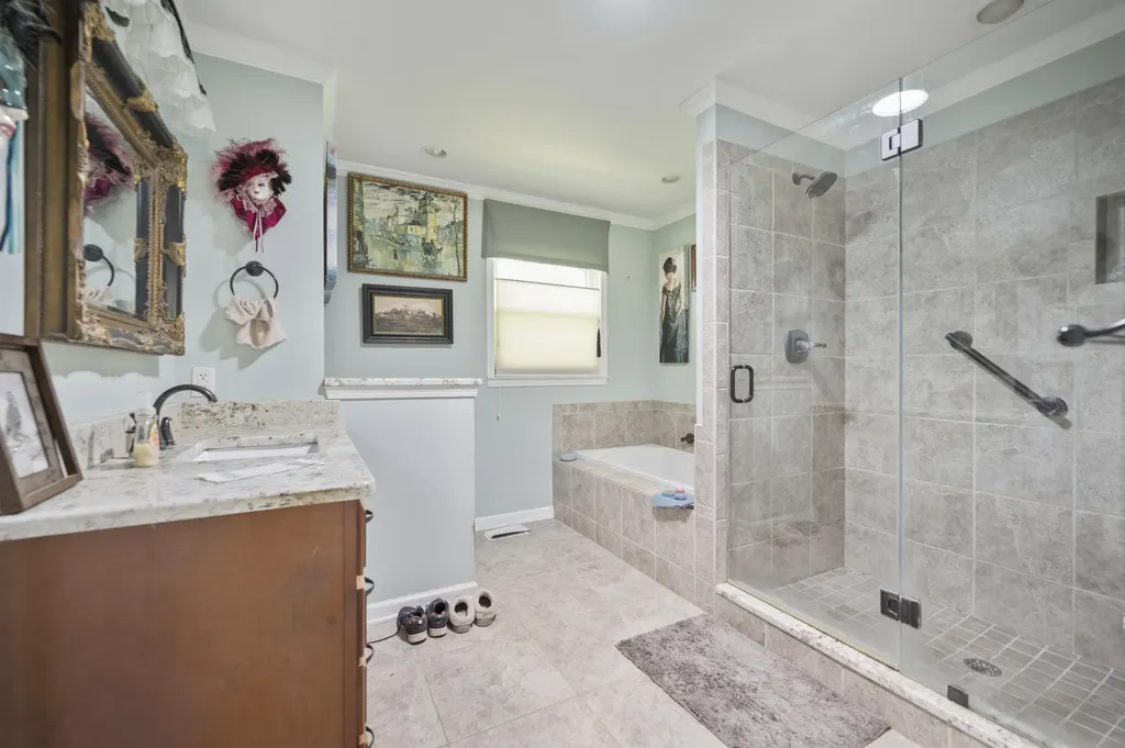 183 Woodlark Road Versailles KY 40383