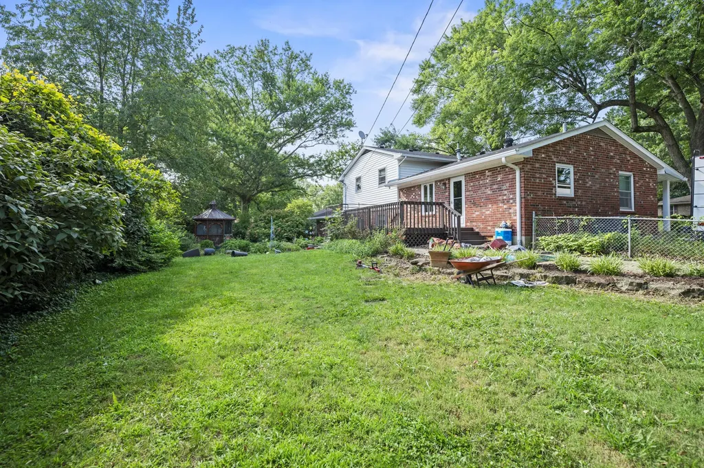183 Woodlark Road Versailles KY 40383