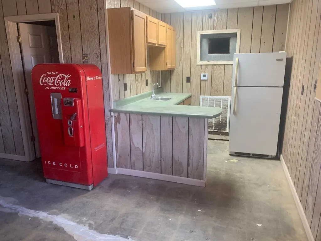 4285 Schneidman Road Paducah KY 42003