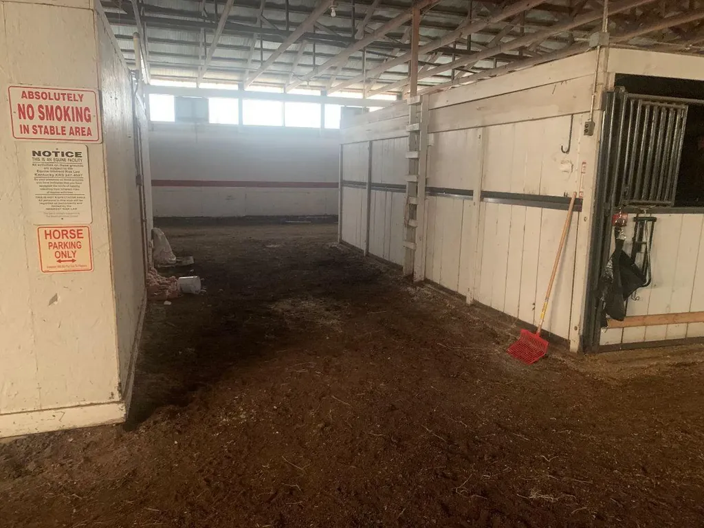 4285 Schneidman Road Paducah KY 42003