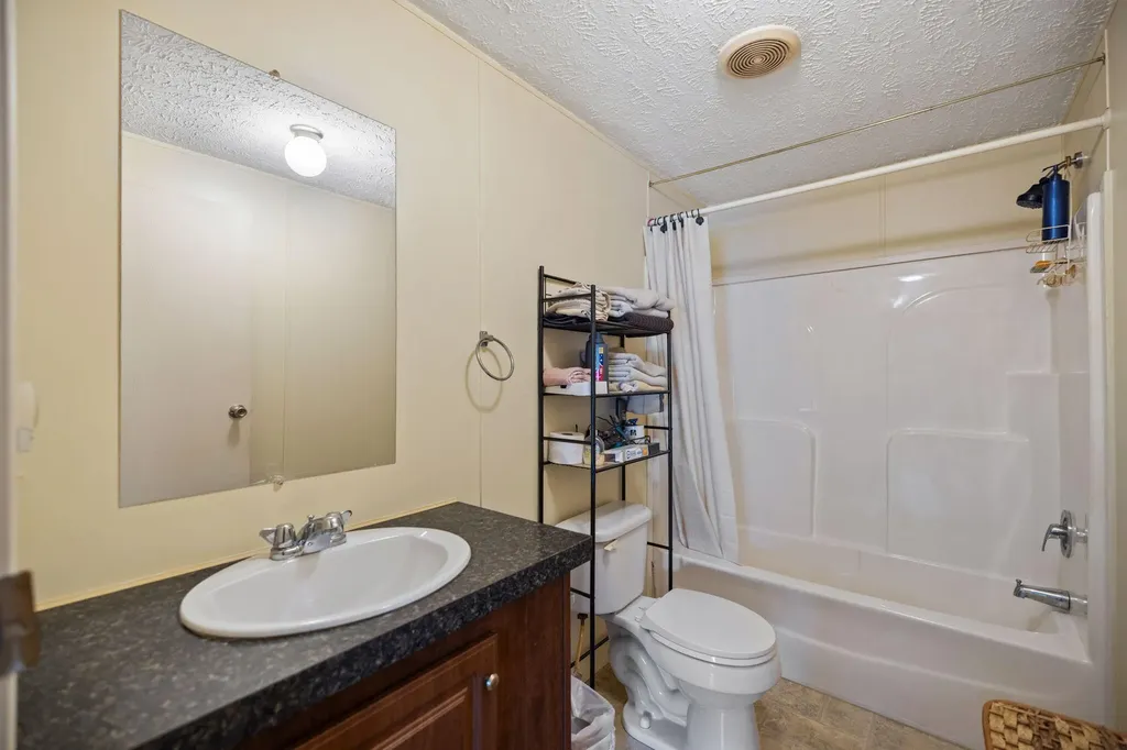 4389 Snake Lick Road Berry KY 41003