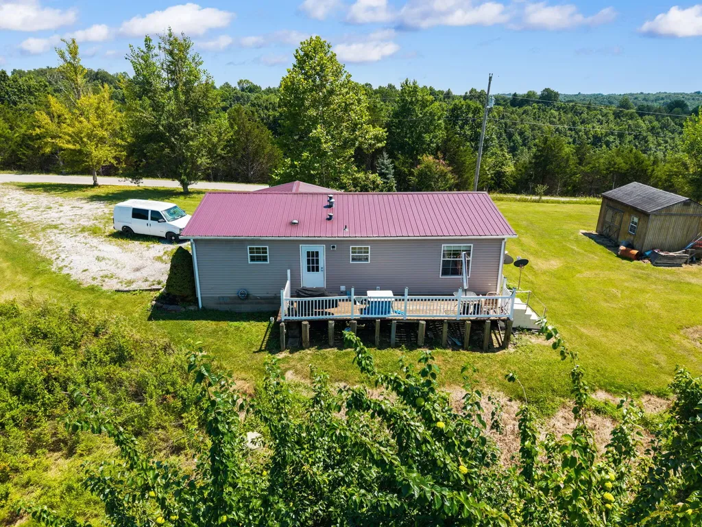 4389 Snake Lick Road Berry KY 41003
