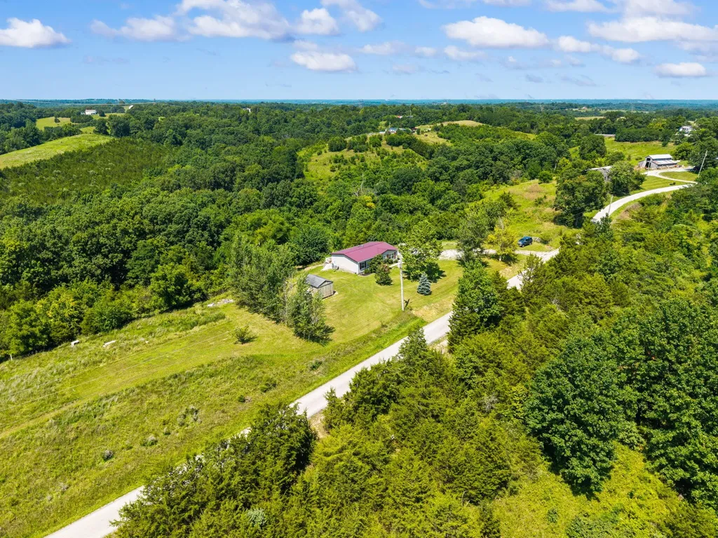 4389 Snake Lick Road Berry KY 41003