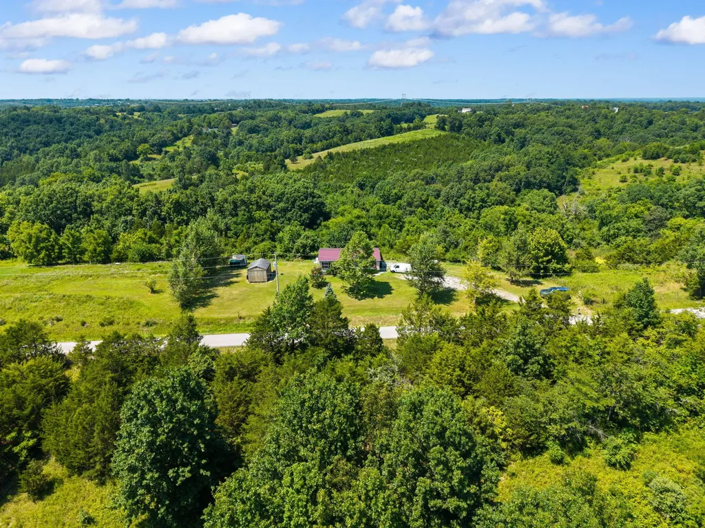4389 Snake Lick Road Berry KY 41003