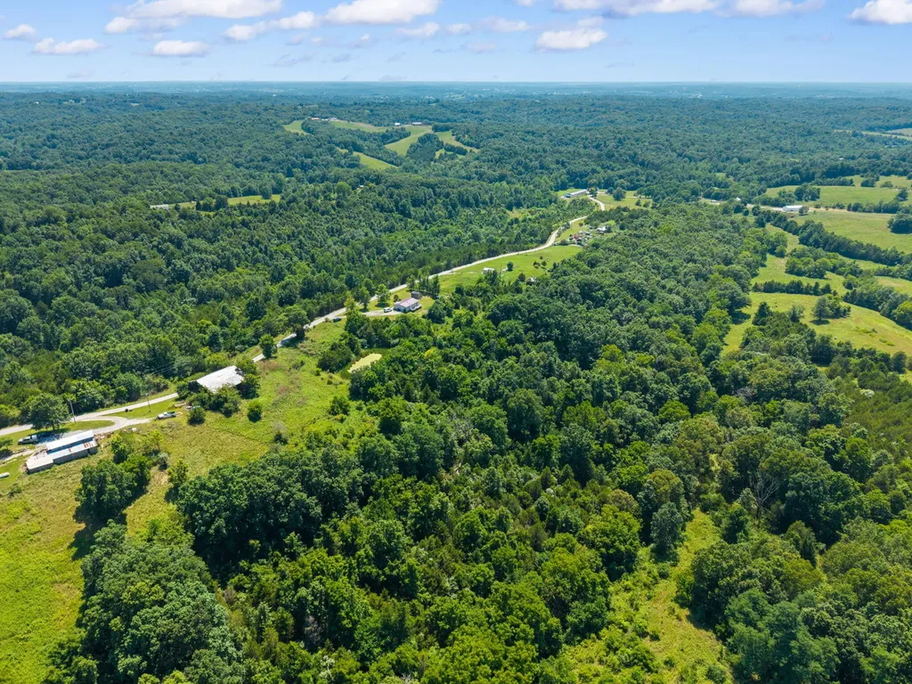 4389 Snake Lick Road Berry KY 41003