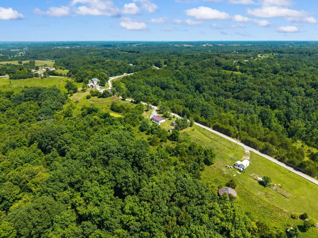 4389 Snake Lick Road Berry KY 41003