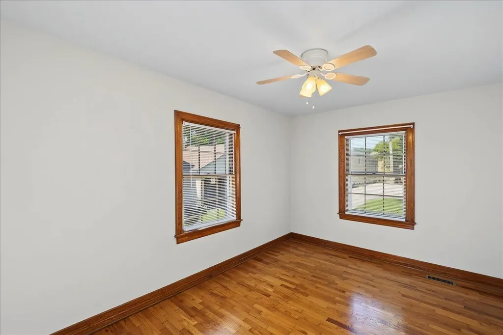 208 - 210 Logan Frankfort KY 40601