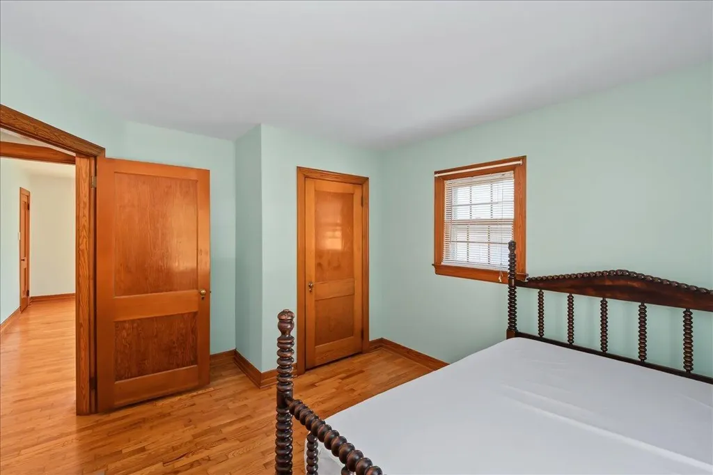 208 - 210 Logan Frankfort KY 40601