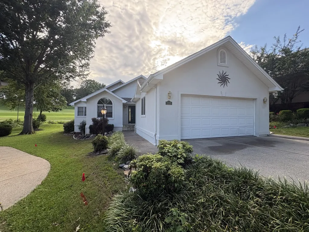 1115 Lakeview Drive Paducah KY 42003