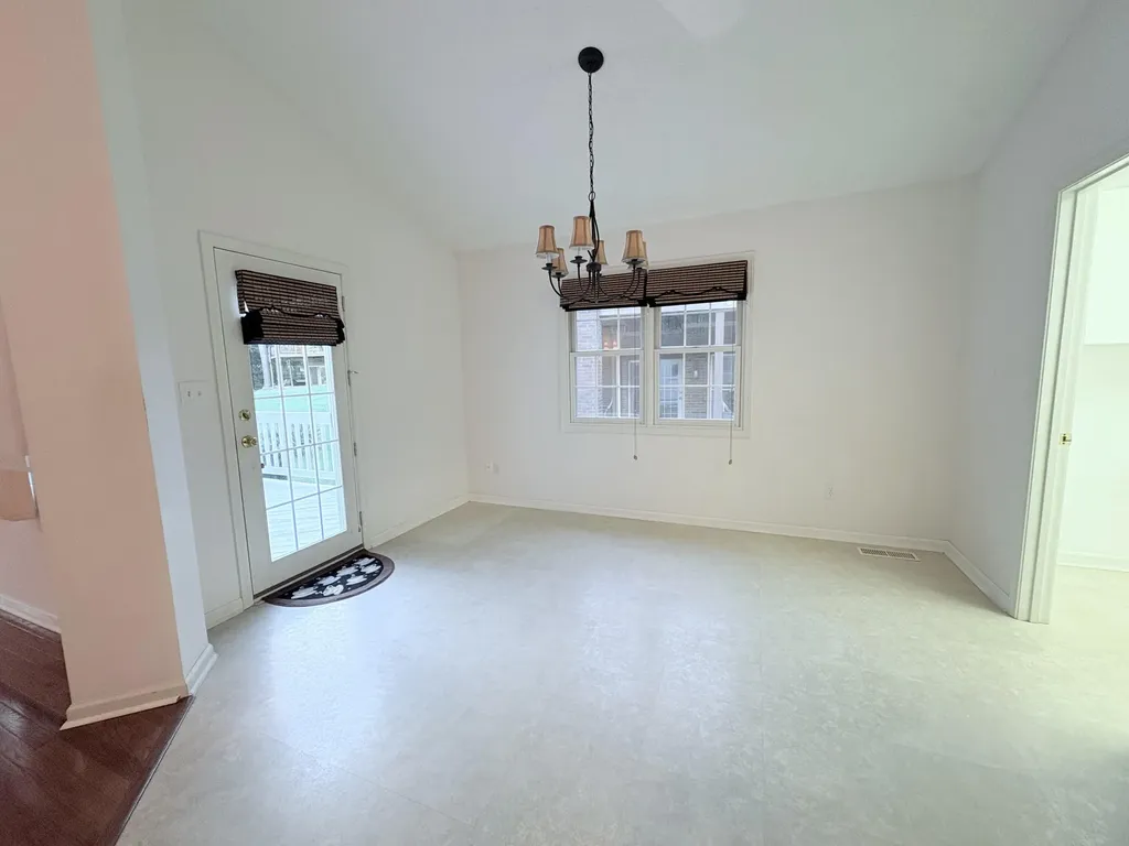 1115 Lakeview Drive Paducah KY 42003