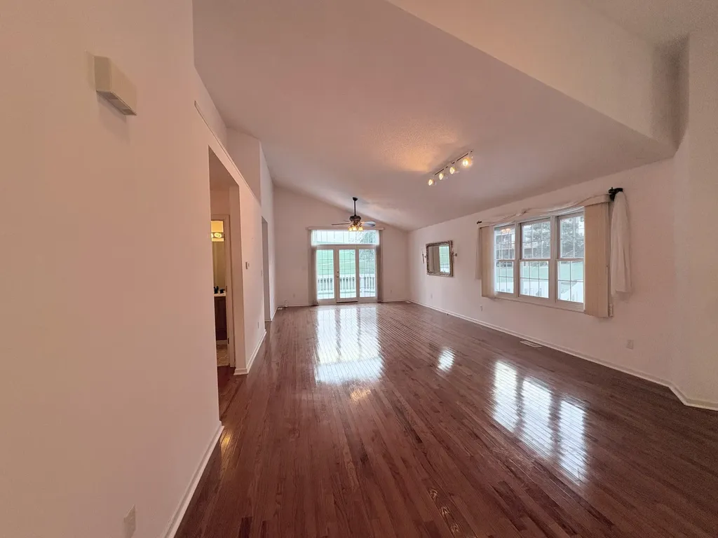 1115 Lakeview Drive Paducah KY 42003
