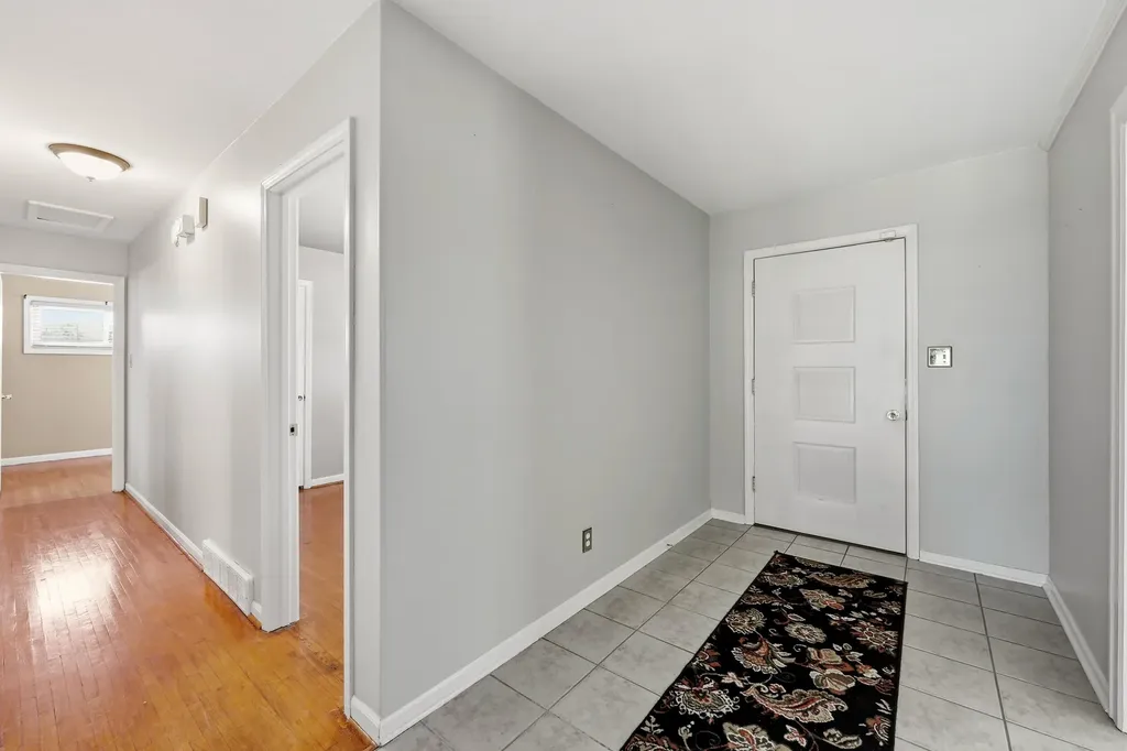 1736 Gleneagles Drive Lexington KY 40505