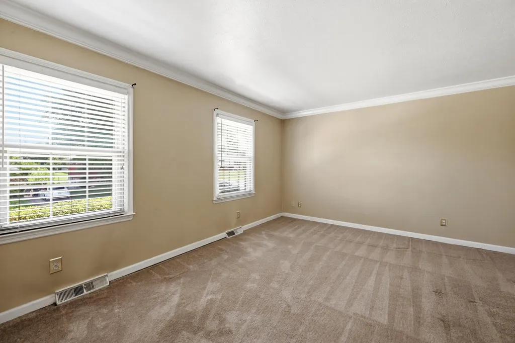 1736 Gleneagles Drive Lexington KY 40505