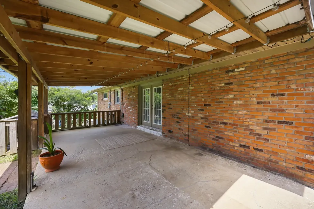 1736 Gleneagles Drive Lexington KY 40505