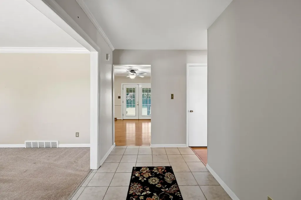 1736 Gleneagles Drive Lexington KY 40505