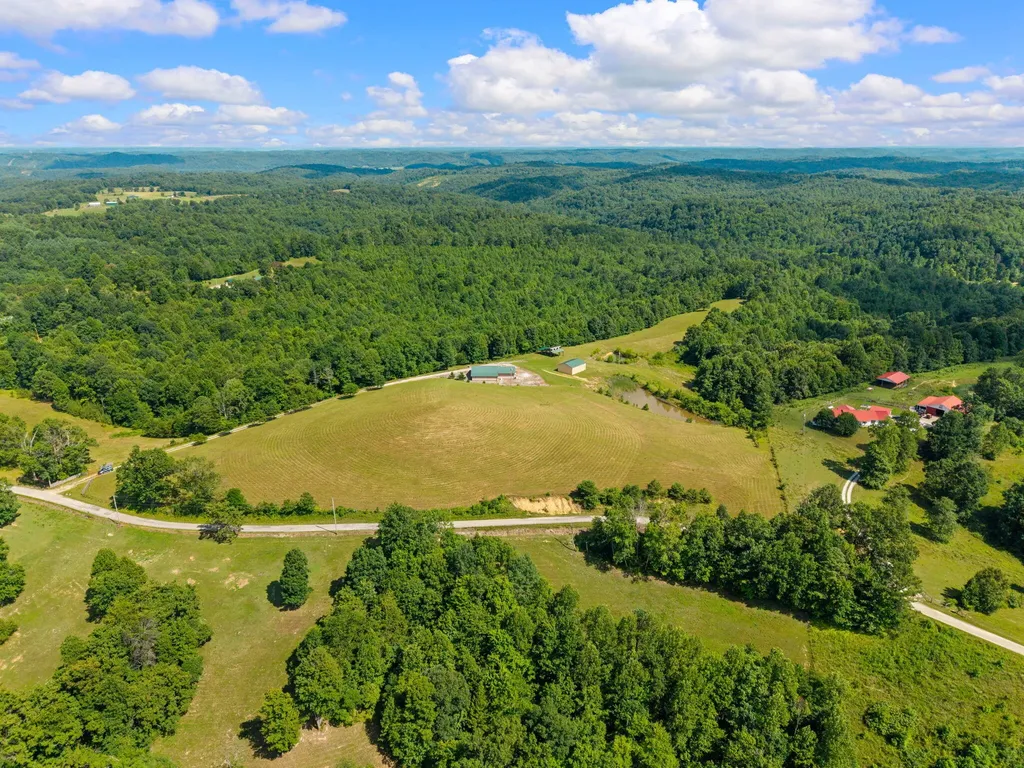 126 Lazy L Retreat Drive South Shore KY 41175
