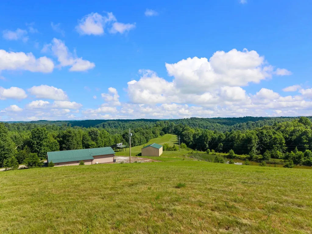 126 Lazy L Retreat Drive South Shore KY 41175