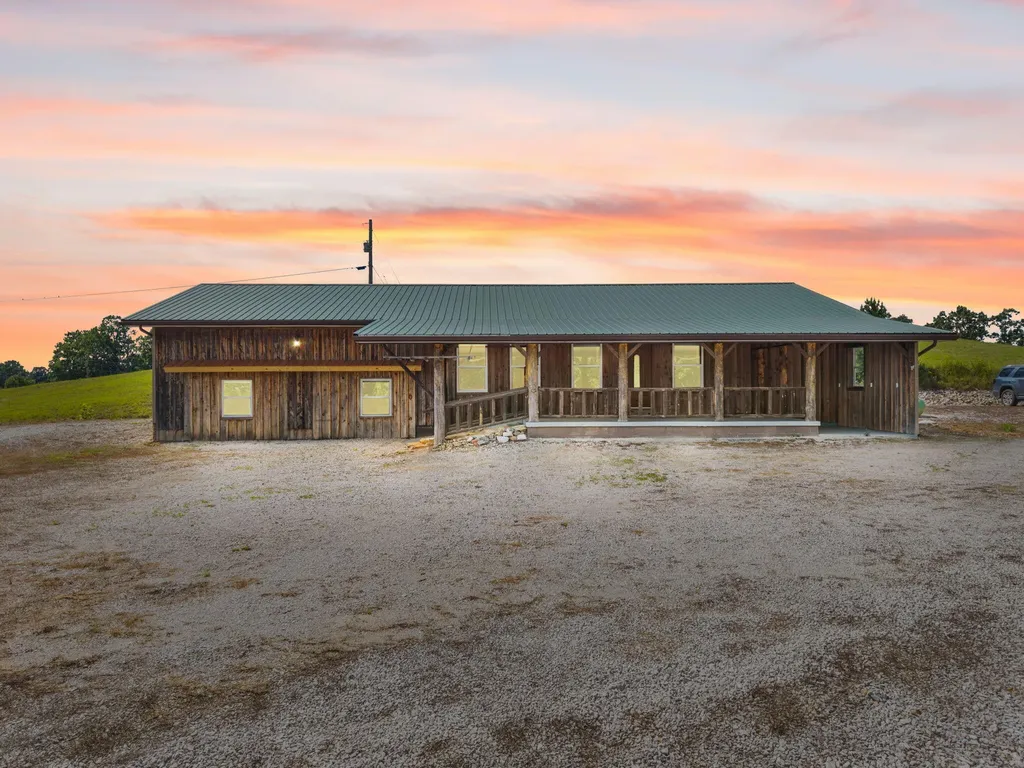 126 Lazy L Retreat Drive South Shore KY 41175