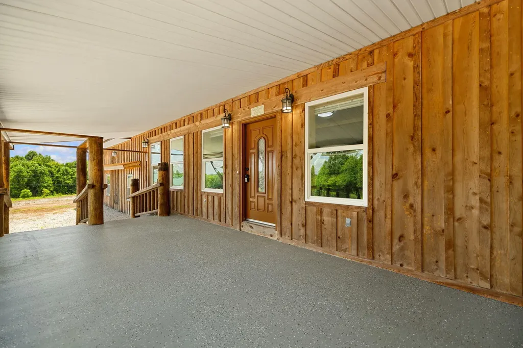 126 Lazy L Retreat Drive South Shore KY 41175