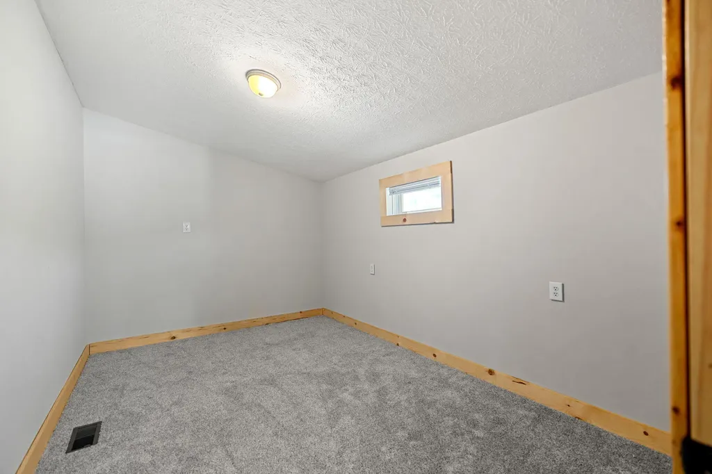 126 Lazy L Retreat Drive South Shore KY 41175