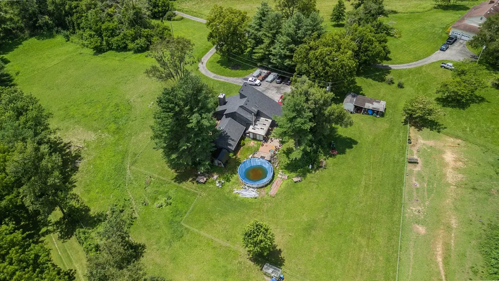 1024 Flanagan Station Road Winchester KY 40391