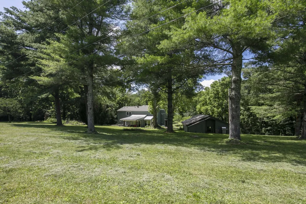 2175 Mcgee 1 Lane Nicholasville KY 40356