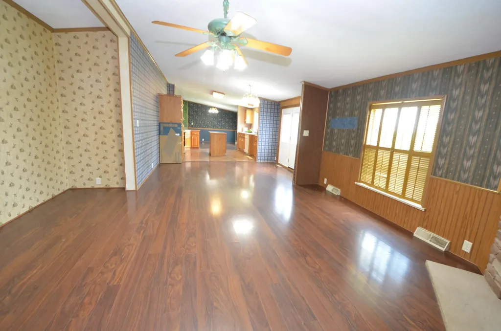 130 Manns Road Harrodsburg KY 40330