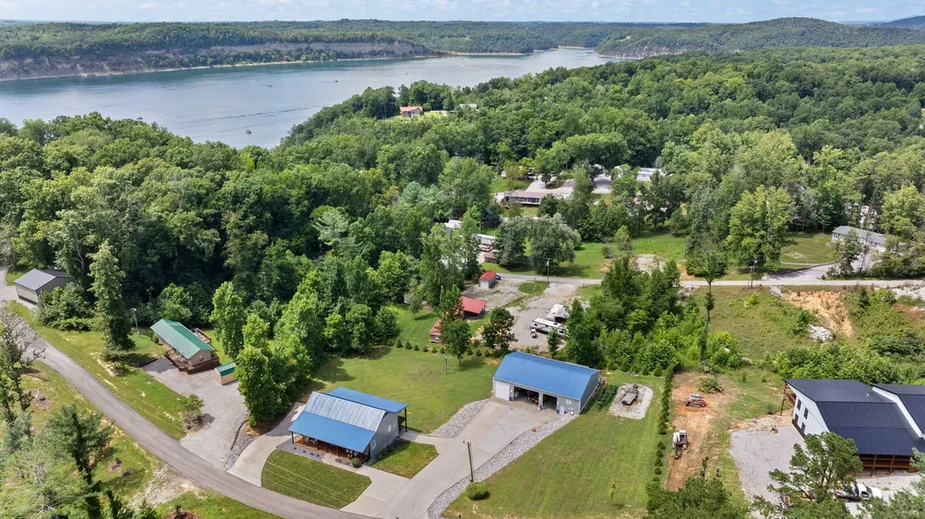 121 Shinbone Drive Monticello KY 42633