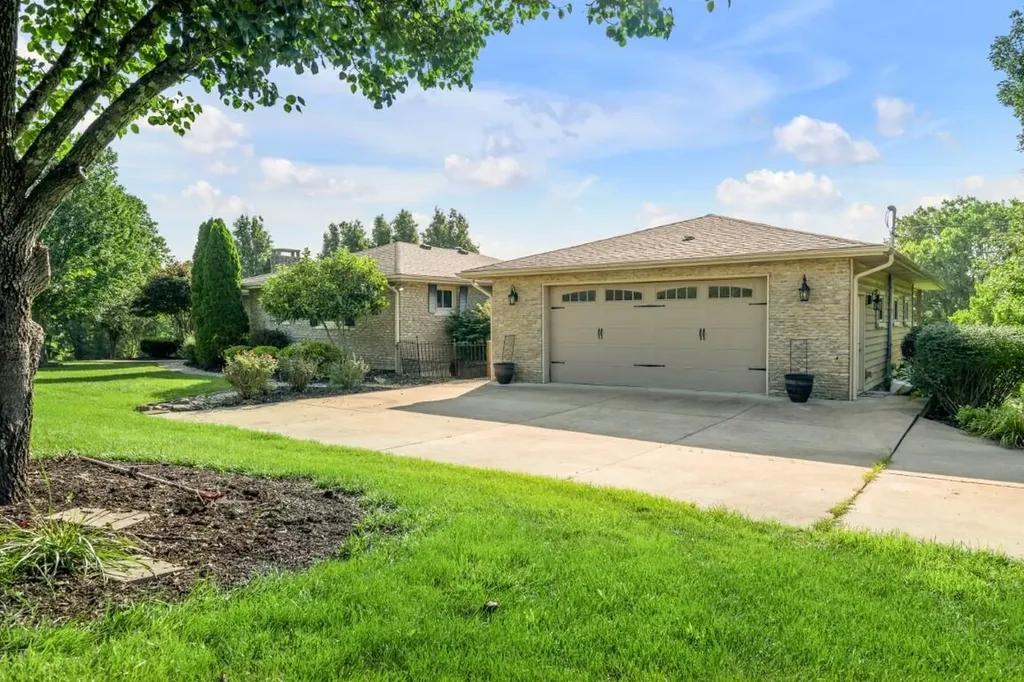 1441 Newman Road Lexington KY 40515