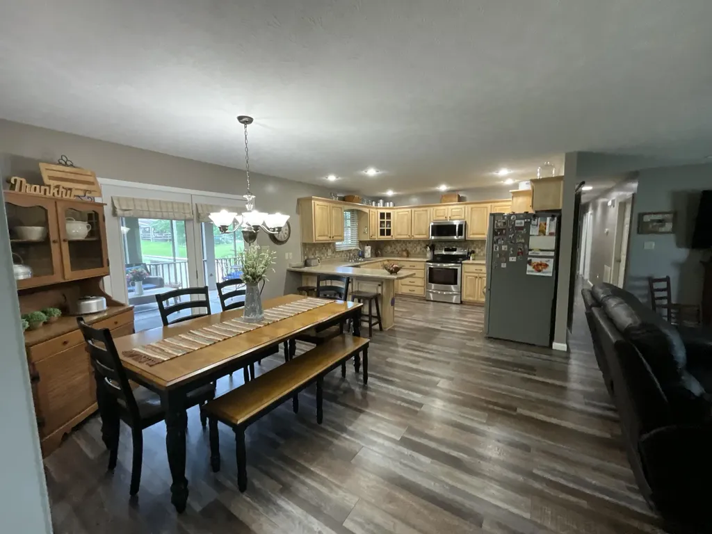 43 Collie Lane Eubank KY 42567