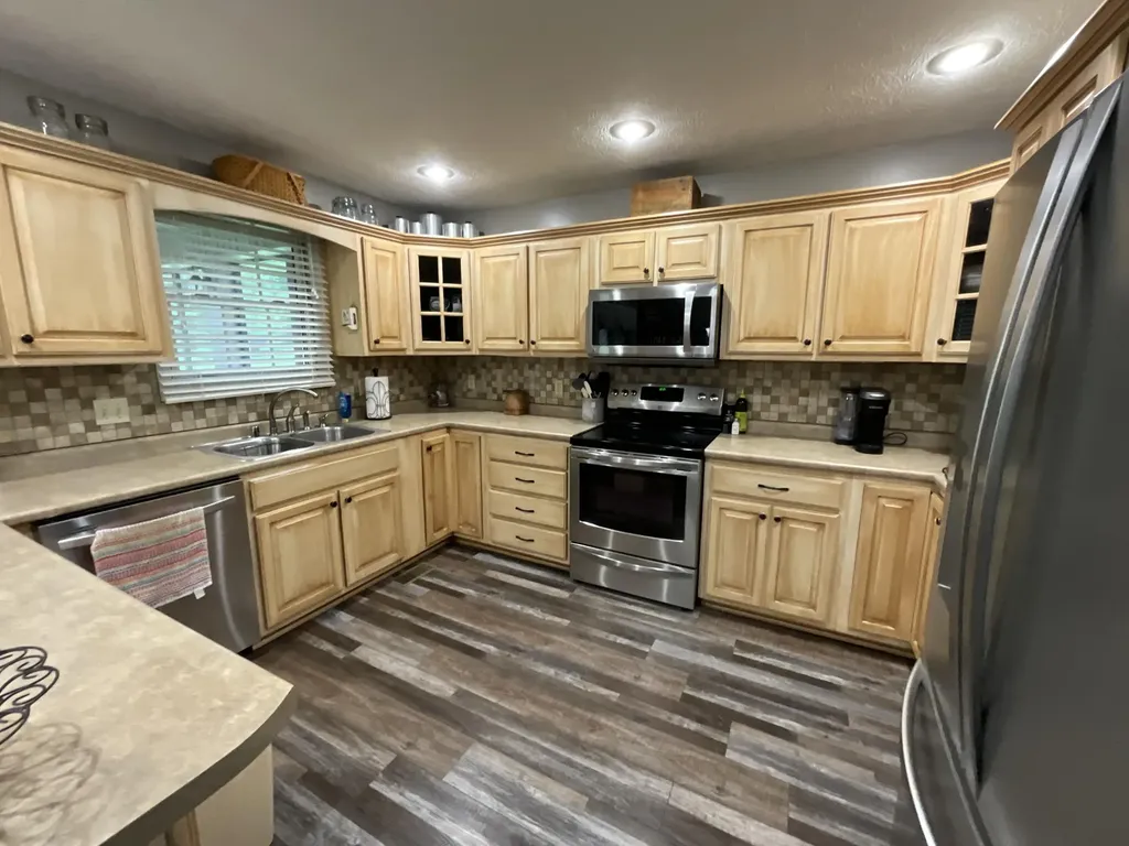 43 Collie Lane Eubank KY 42567