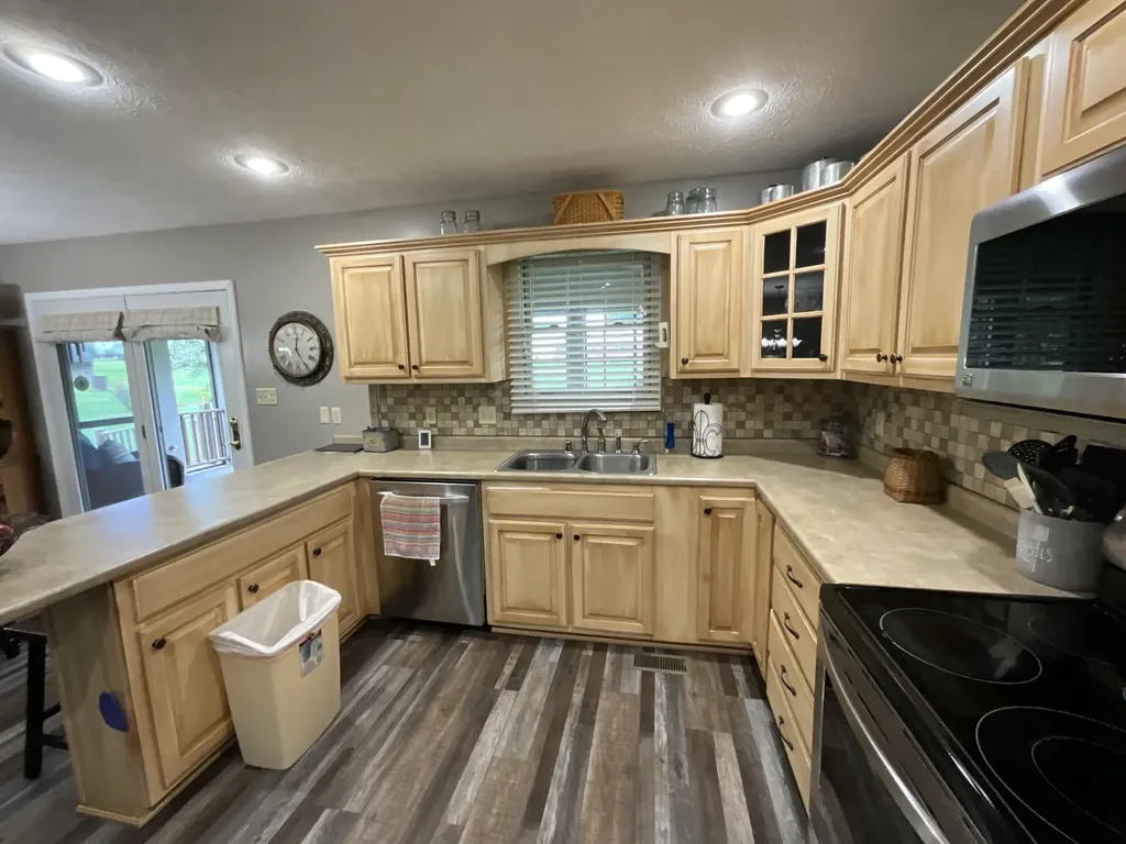 43 Collie Lane Eubank KY 42567