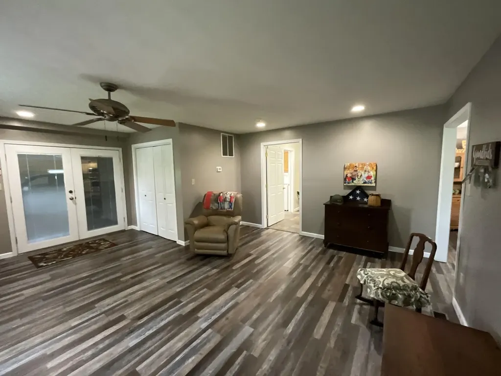 43 Collie Lane Eubank KY 42567
