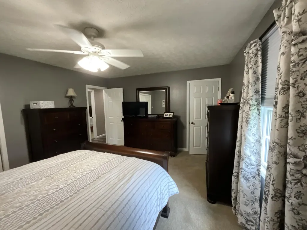 43 Collie Lane Eubank KY 42567