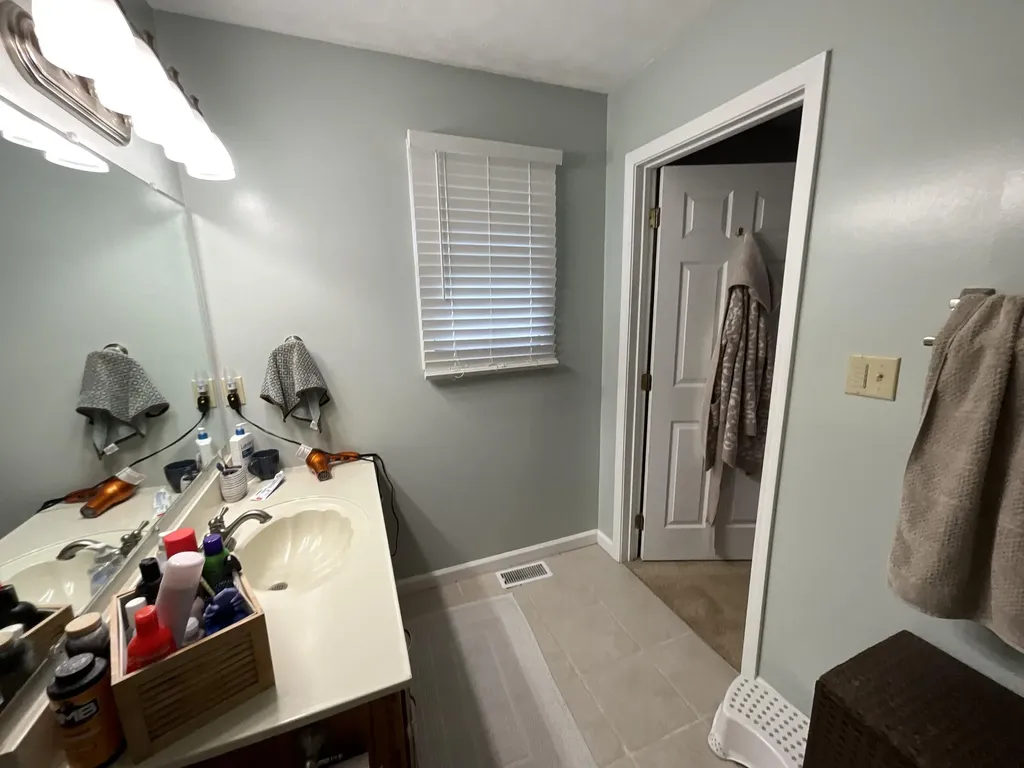 43 Collie Lane Eubank KY 42567