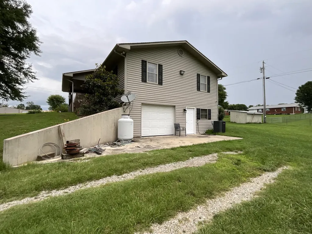 43 Collie Lane Eubank KY 42567