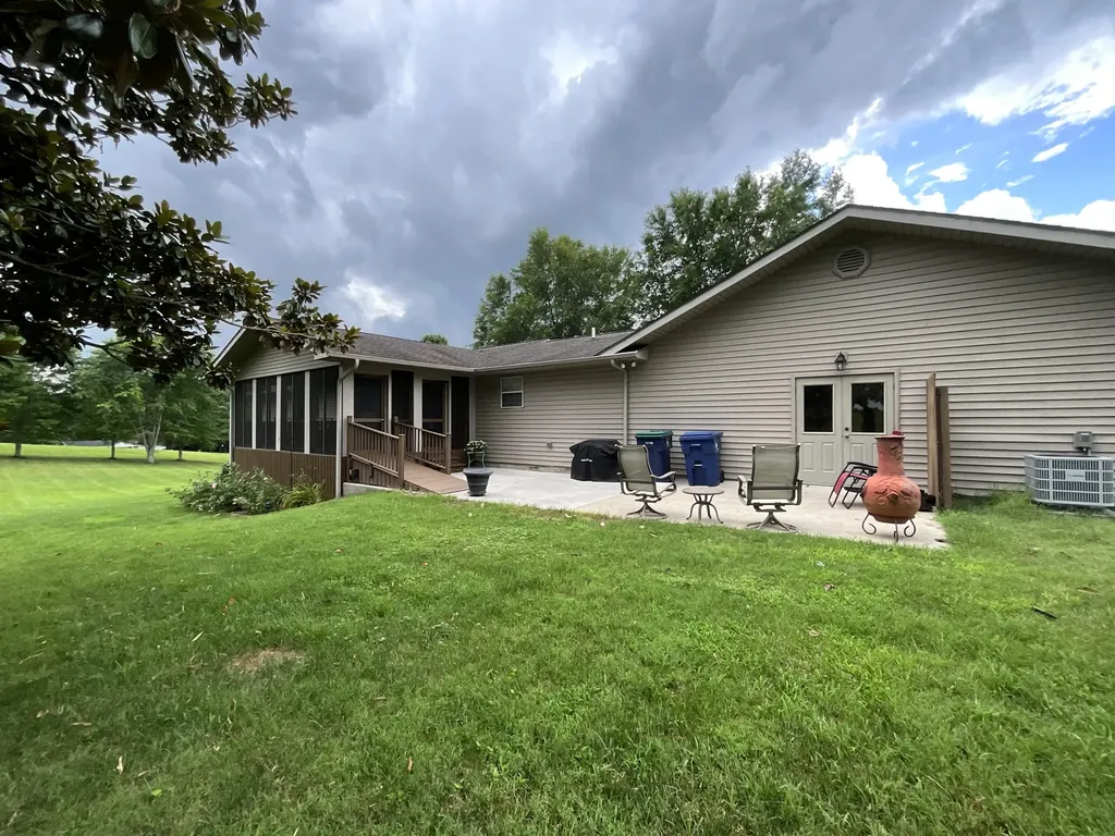43 Collie Lane Eubank KY 42567
