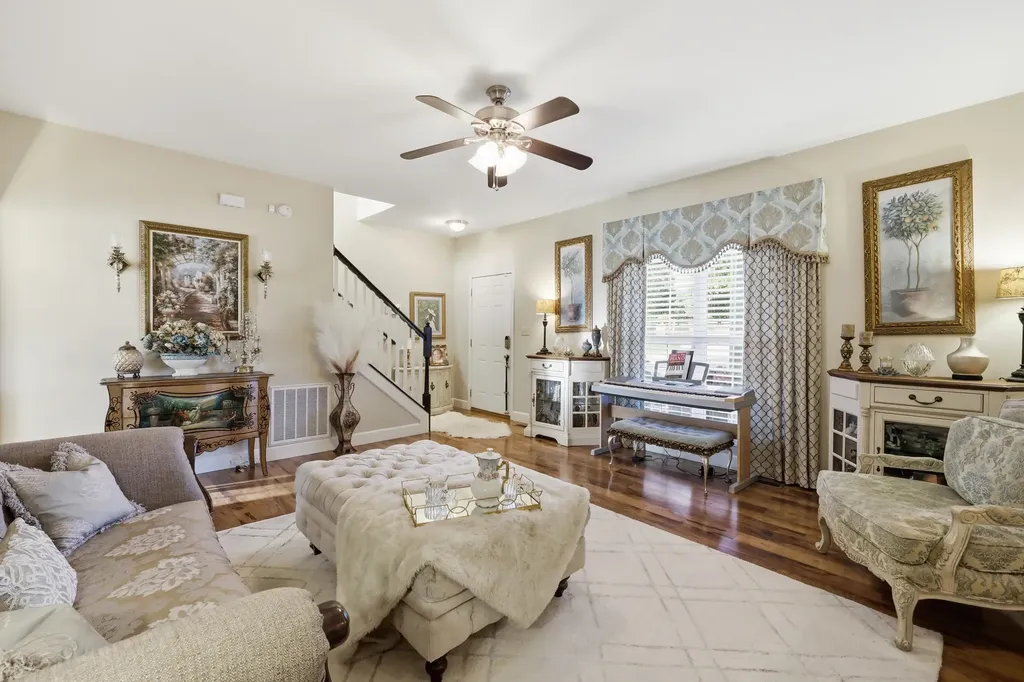 1005 Running Brook Drive Lawrenceburg KY 40342