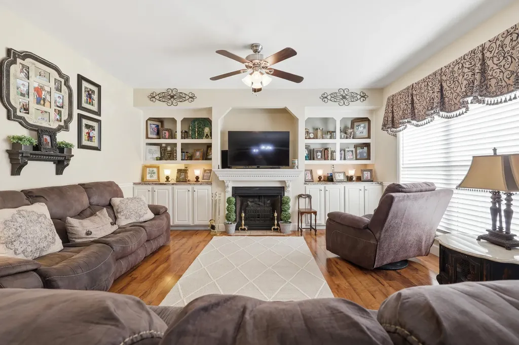 1005 Running Brook Drive Lawrenceburg KY 40342