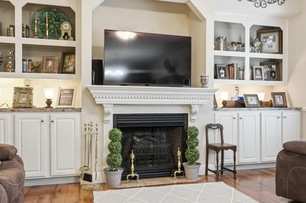1005 Running Brook Drive Lawrenceburg KY 40342