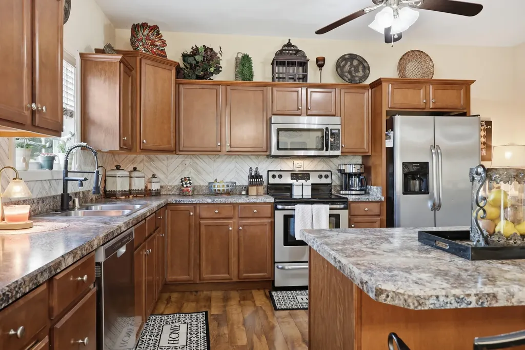 1005 Running Brook Drive Lawrenceburg KY 40342