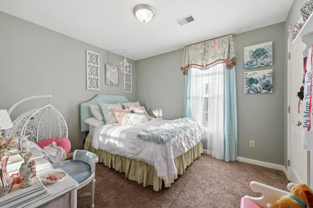 1005 Running Brook Drive Lawrenceburg KY 40342