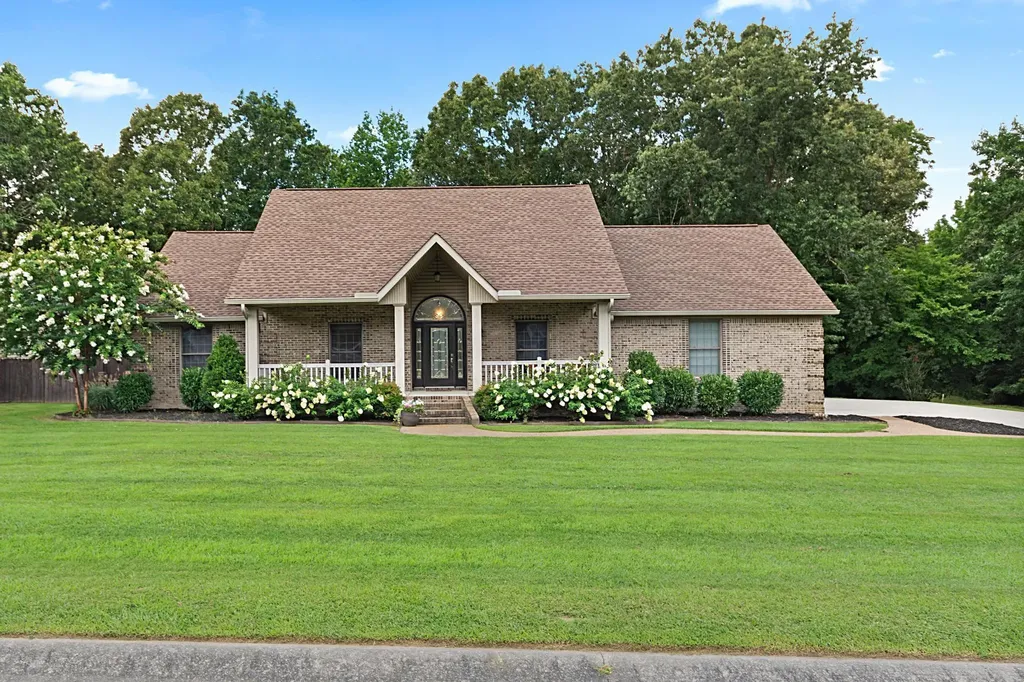 315 Stonecreek Place Paducah KY 42003